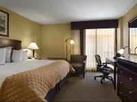 Wyndham Garden Hotel Newark Airport 3*