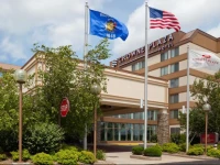 Crowne Plaza Hotel Madison 4*