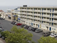 Admiral on Baltimore 3*