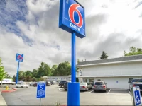 Motel 6 Seattle Airport 2*