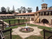 Europa Gatwick Hotel 3*