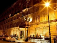 Holiday Inn Oxford Circus 3*