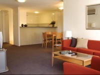 Medina Executive James Court 4*