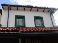 Orient Apartment  3*