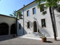 Villa Ferrario Relais 2*