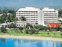 Mercure Hotel Harbourside Cairns 4*