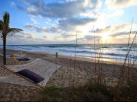 Sun Tower Hotel & Suites on the beach 2*