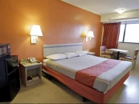 Motel 6 Charlotte Coliseum 2*