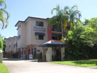 Nautilus Holiday Apartments 4*