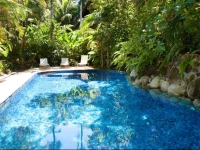 Coral Sea Villas 4*
