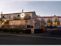Amos House Hotel and Swansea Ocean Villas 4*
