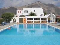 Santa Irini Hotel 2*