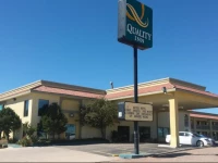 Quality Inn Santa Rosa 2*