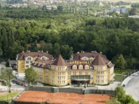 Greenville Hotel and Apartment houses (Р“СЂРёРЅРІРёР»Р» РћС‚РµР»СЊ СЌРЅРґ РђРїР°СЂС‚РјРµРЅС‚ С…Р°СѓСЃРµР·)