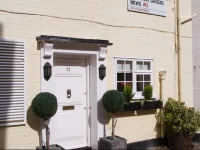 Hyde Park Gardens Mews 2*