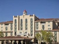 Embassy Suites Indianapolis North 3*