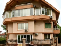 Aristocrat Palace 3*