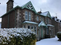 Hazeldene Guest House 4*