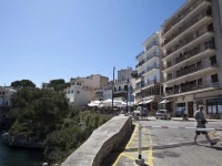 Apartamentos Llevant 2*