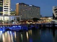 Copthorne Hotel Auckland HarbourCity 4*