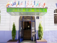 Westend City Hostel 2*