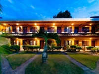 CouCou Bar Hotel and Restaurant 3*