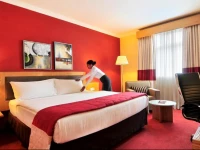 Hennessy Park Hotel  4*