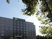 Holiday Inn Milan Nord Zara 4*