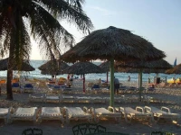 Islazul Los Delfines 3*