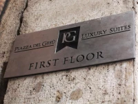 Piazza Del Gesu Luxury Suites