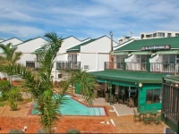 Chapman Hotel and Conference Centre 3*