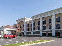 Comfort Suites Smyrna 4*