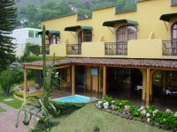 Villa Santa Catarina 3*