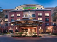 Courtyard by Marriott Los Angeles Burbank Airport 3*