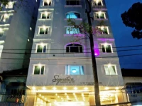 Signature Saigon 3*