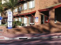 Buffalo Motor Inn 3*