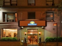 Days Hotel Broadway at 94th Street 2*