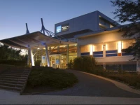 Novotel Brussels Airport 3*