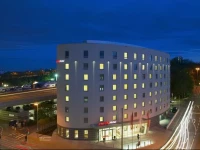 InterCityHotel Mainz 4*