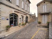 Auberge De La Commanderie 2*