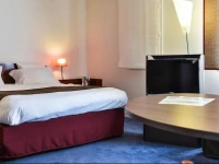 Novotel Suites Reims Centre 3*