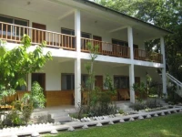 Tikal Inn 2*