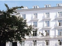 Carlton Guldsmeden 3*