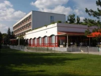 Uni Hotel Balatonfured 3*