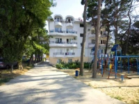 Chernomorskii holiday house 