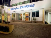 Holiday Inn Express Sumare Ave 3*