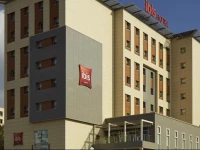 Ibis Adana 3*