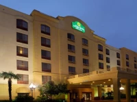La Quinta Inn & Suites San Antonio Downtown 2*