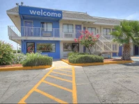 Motel 6 San Antonio - Ft Sam Houston 1*