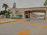 Motel 6 San Antonio Downtown - Market Square 1*